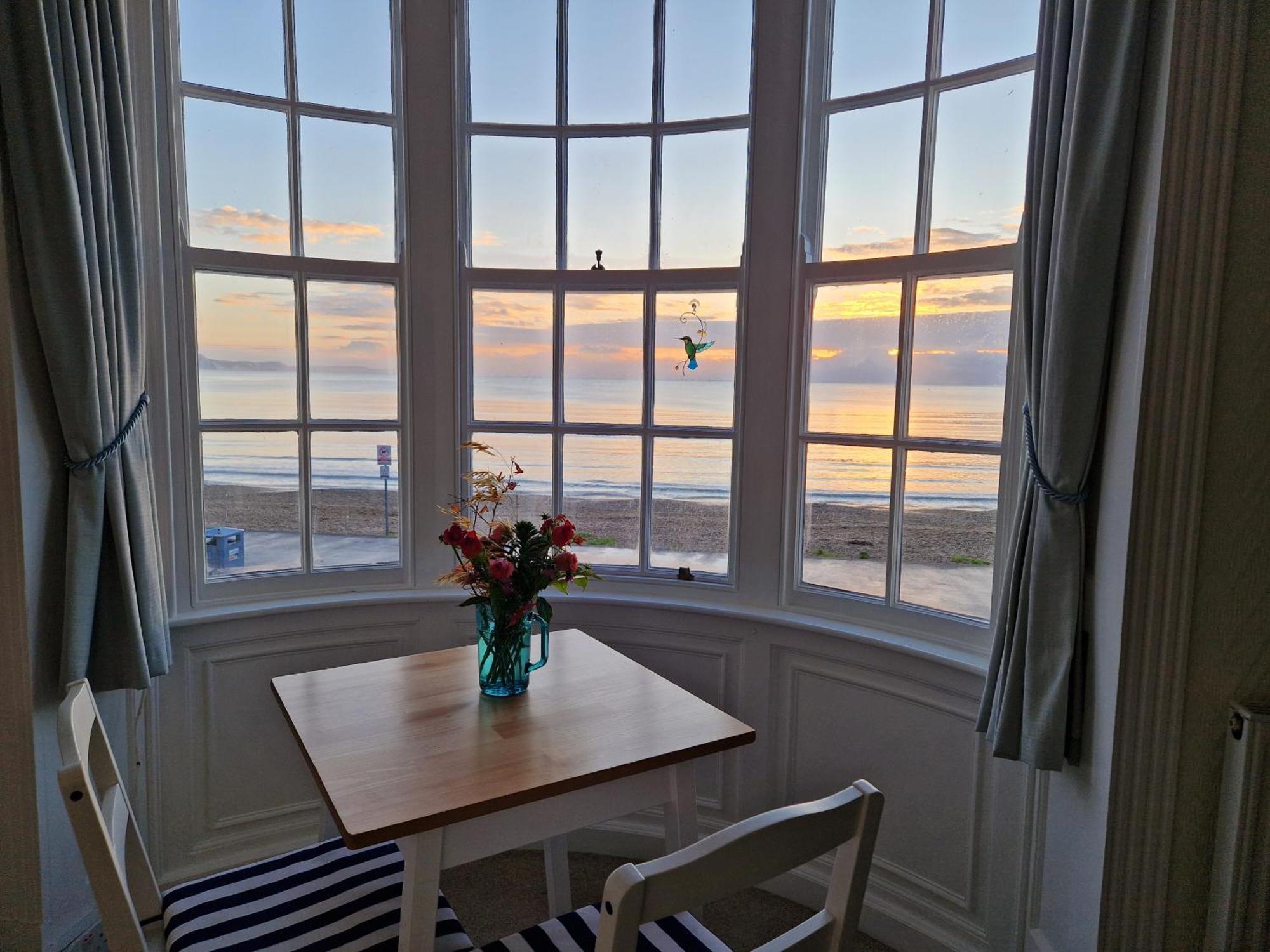 Seaspray Guest House Уэймут Экстерьер фото